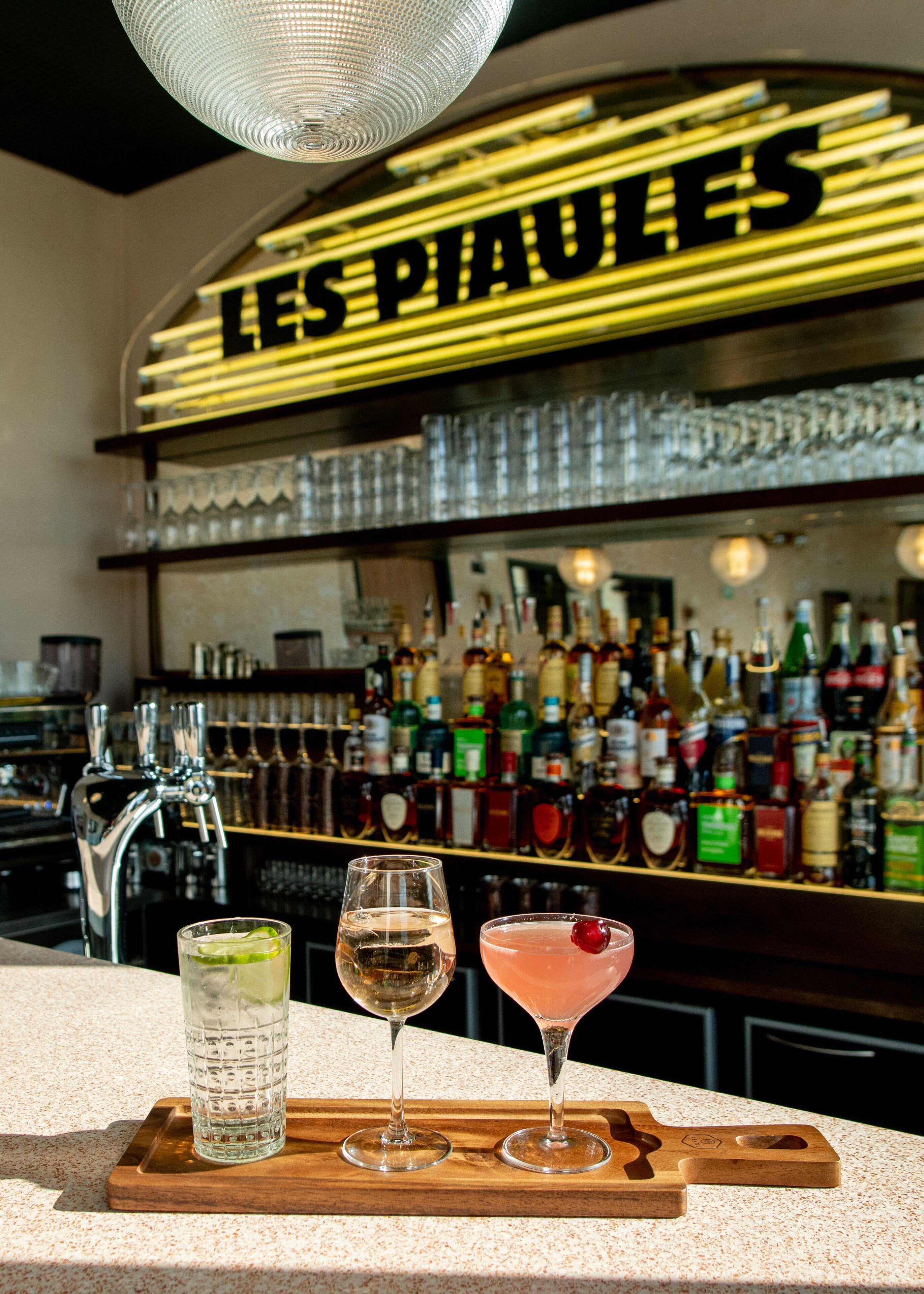 The People - Nation Ostello Parigi