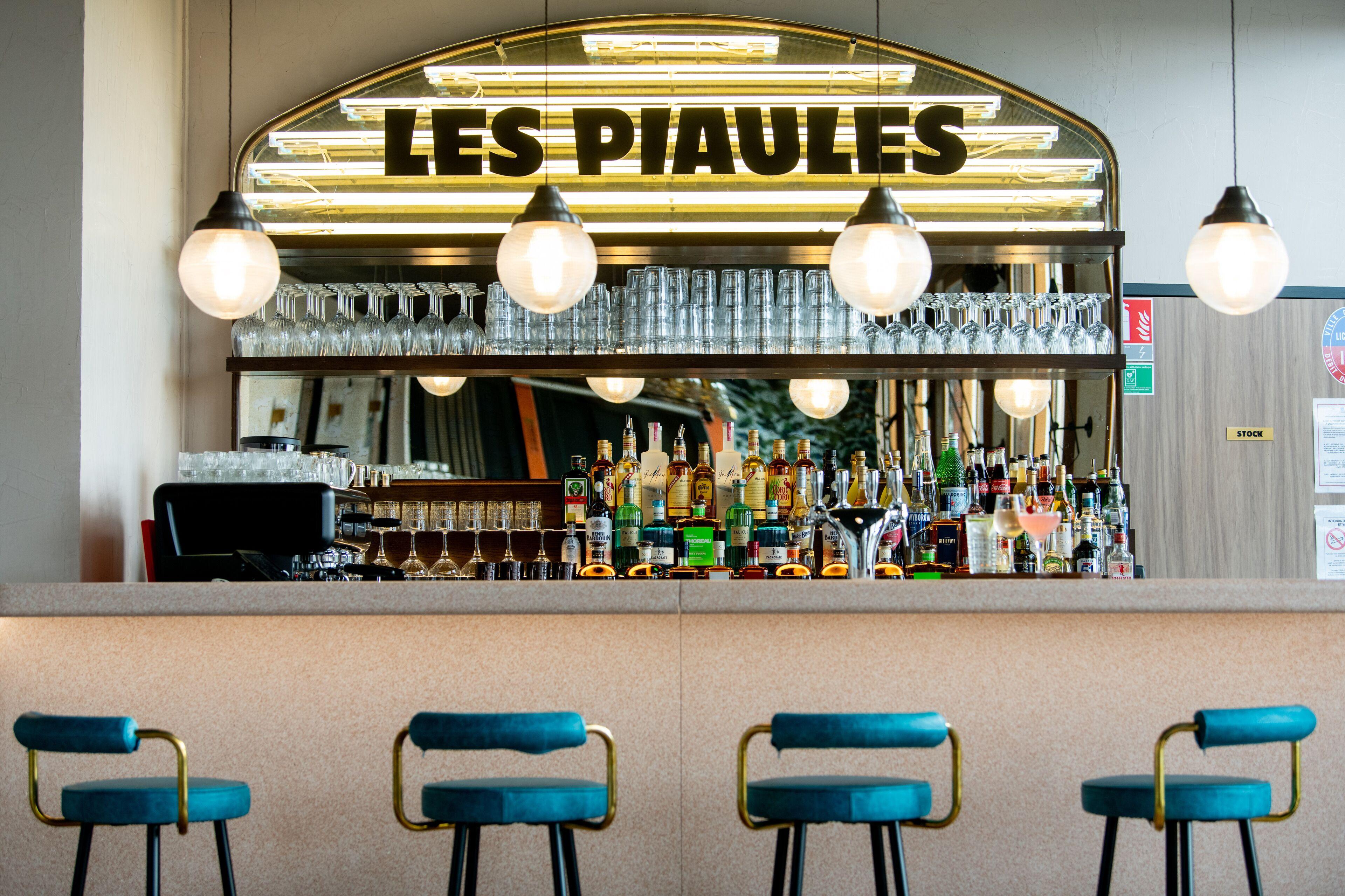 The People - Nation * Paris