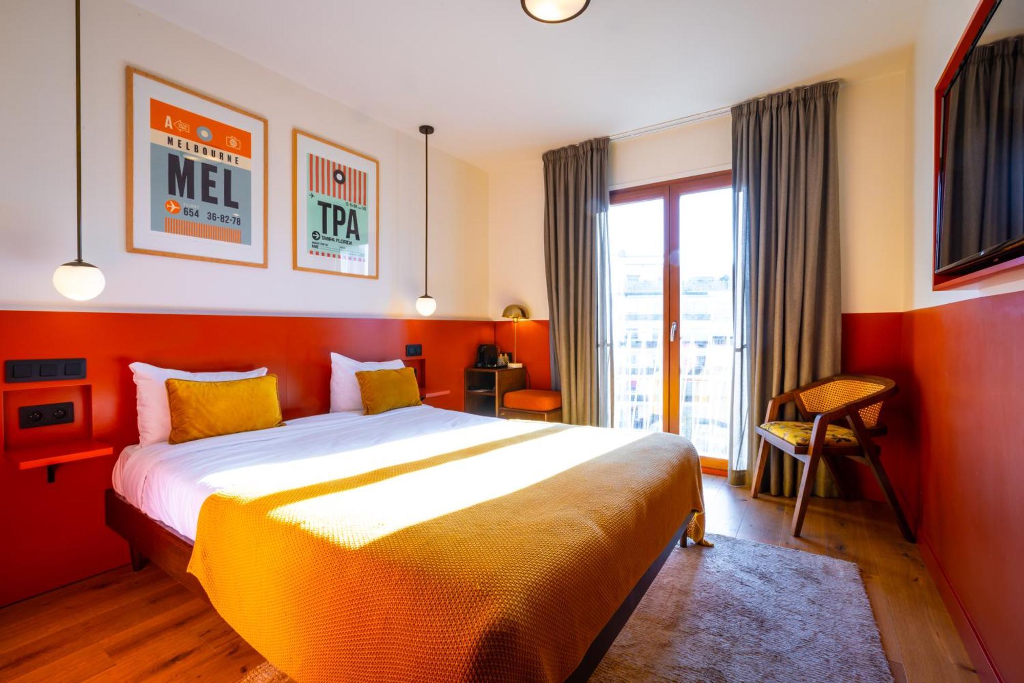 The People - Nation * Paris